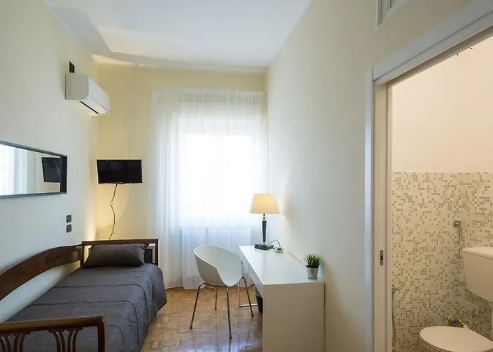 Pensión Pallotta 3*